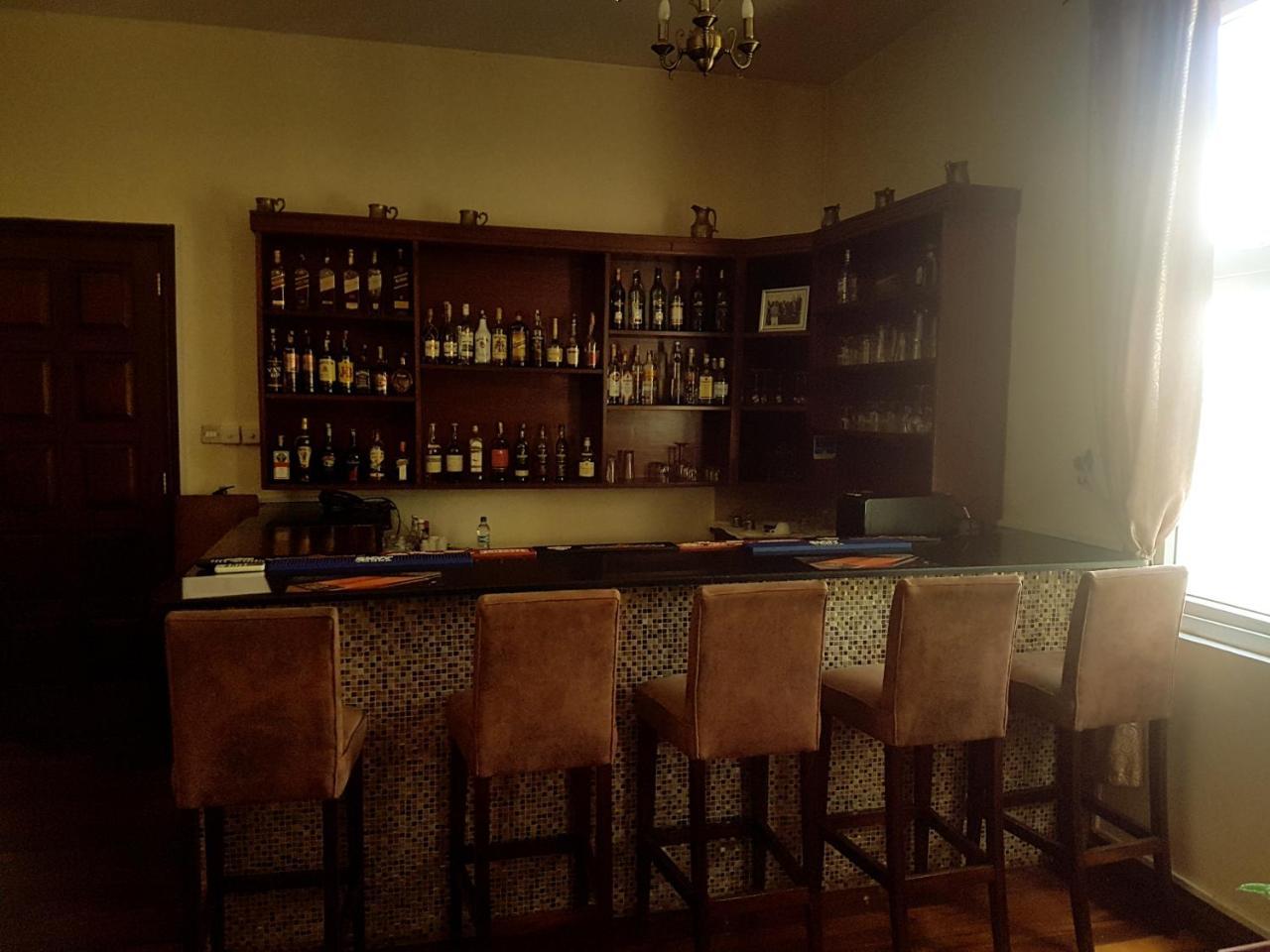 The Vic Hotel 基苏木 外观 照片